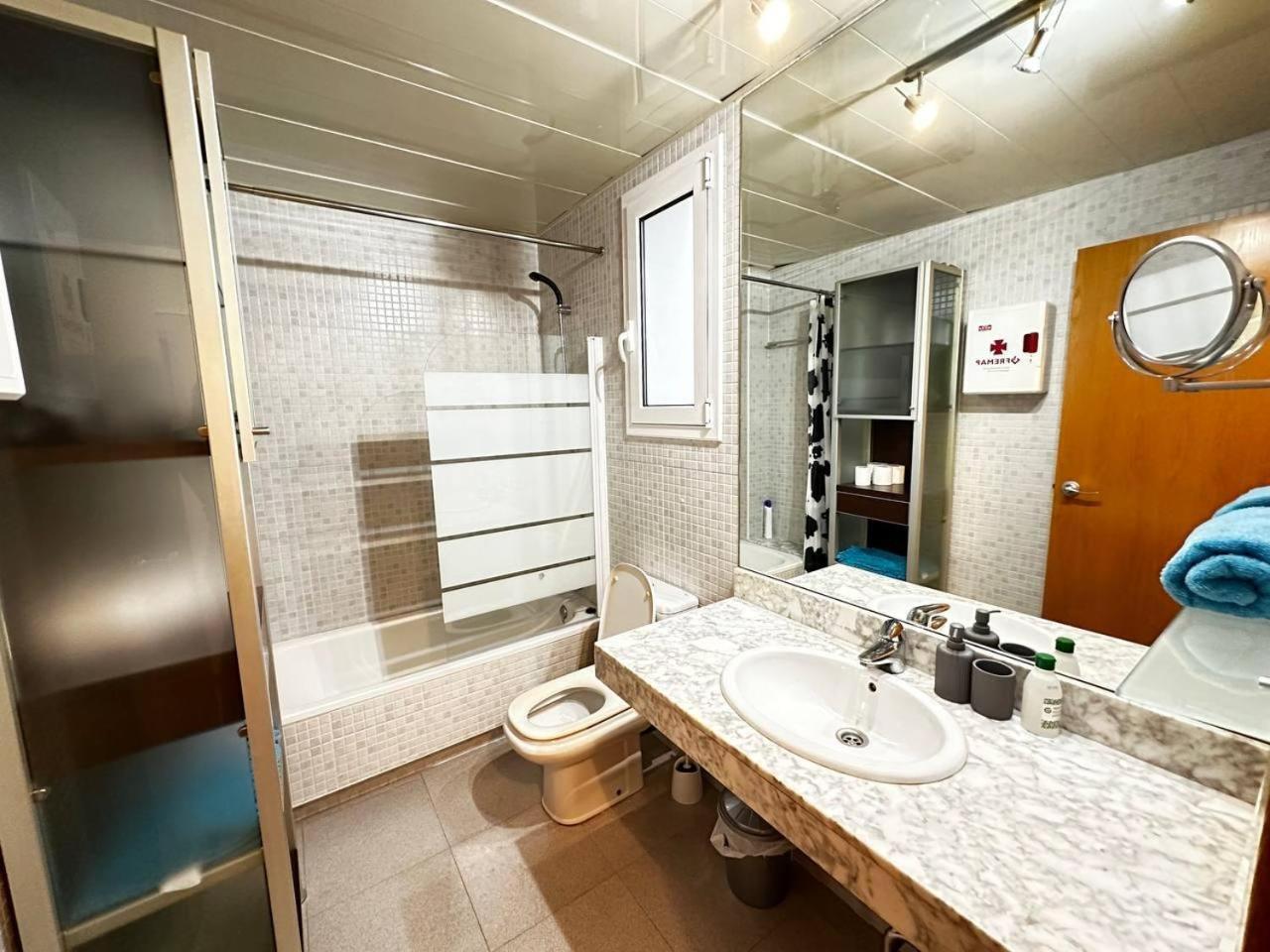 Aribau Habitaciones Barcelona Exterior foto